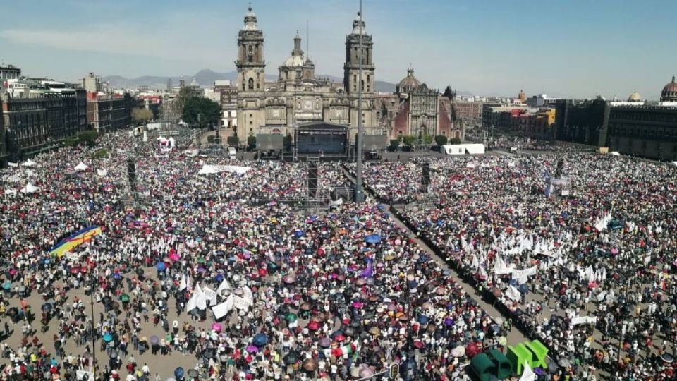 AMLO Fest minuto a minuto: Simpatizantes ya se reúnen en el Zócalo para tercer informe