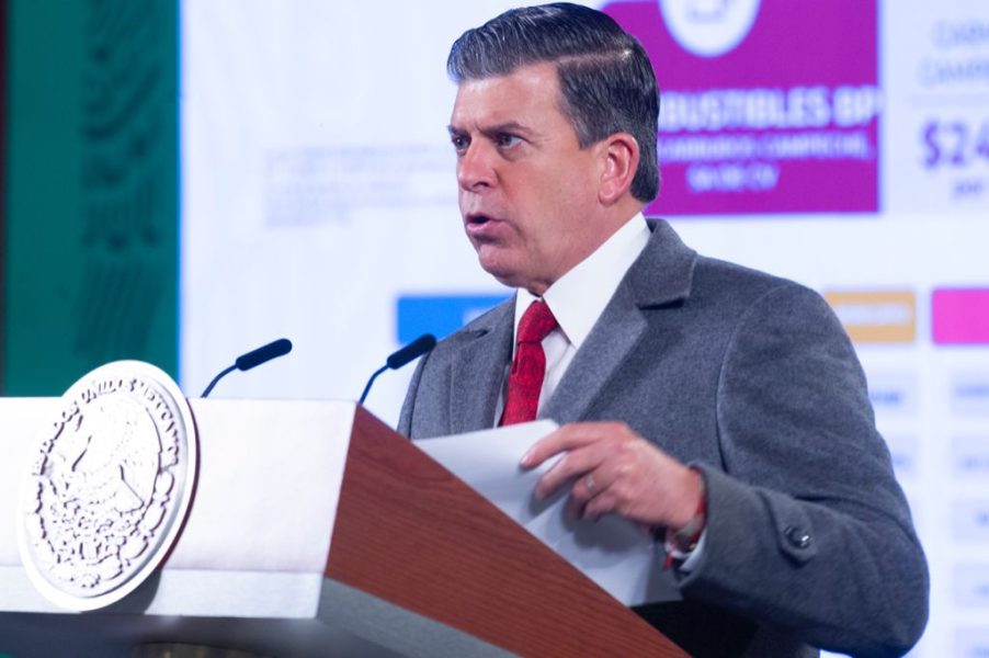 Profeco exhibe a careros