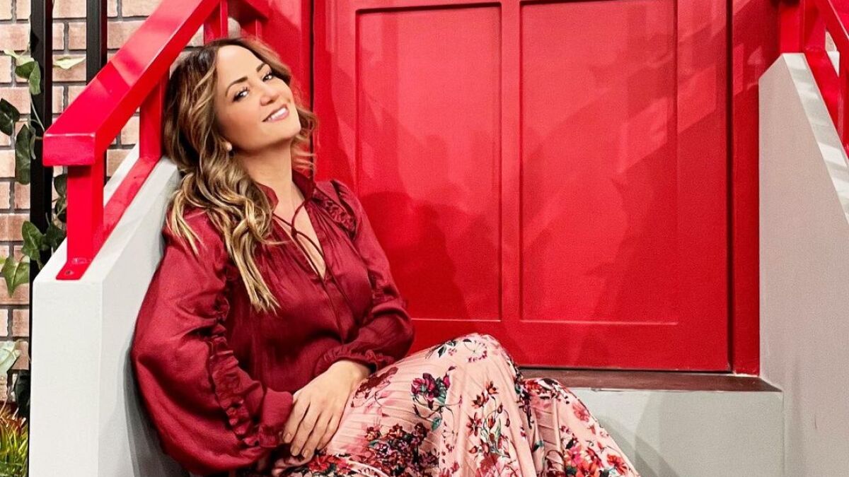 Andrea Legarreta gana demanda millonaria contra revista de espectáculos por daño moral
