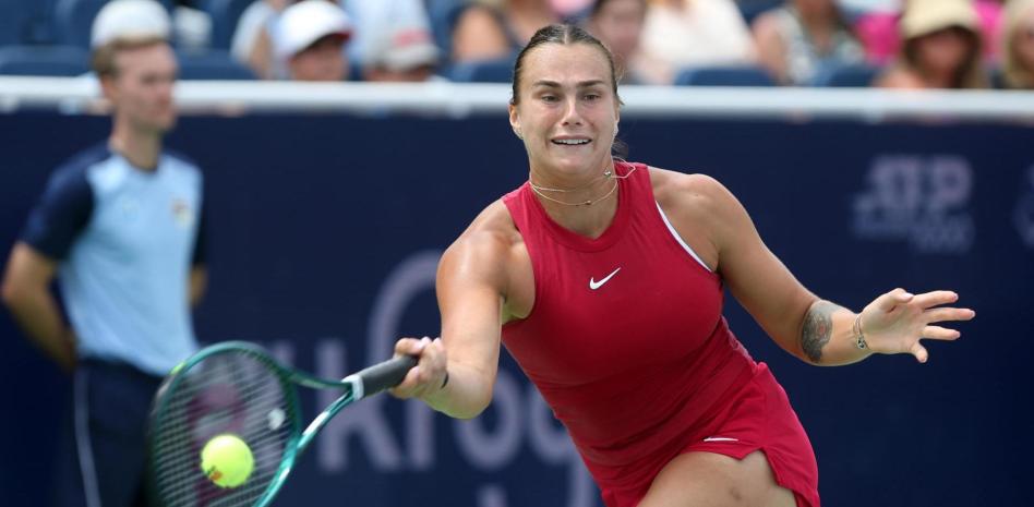 Sabalenka arrolla a Swiatek en Cincinnati