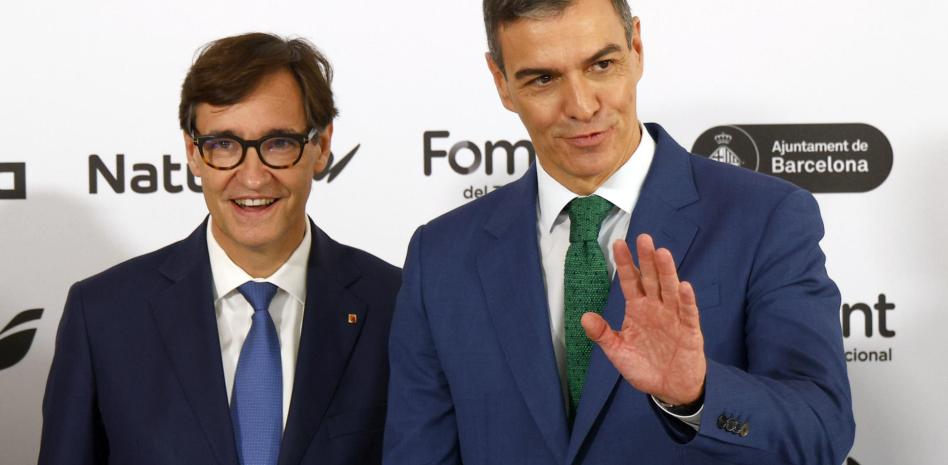 Sánchez avisa a Netanyahu que la misión de la ONU no se retira de Líbano