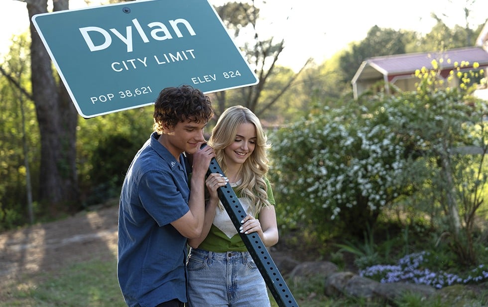 “Regretting You” y “Black Phone 2” se disputan cima de taquilla en lento fin de semana