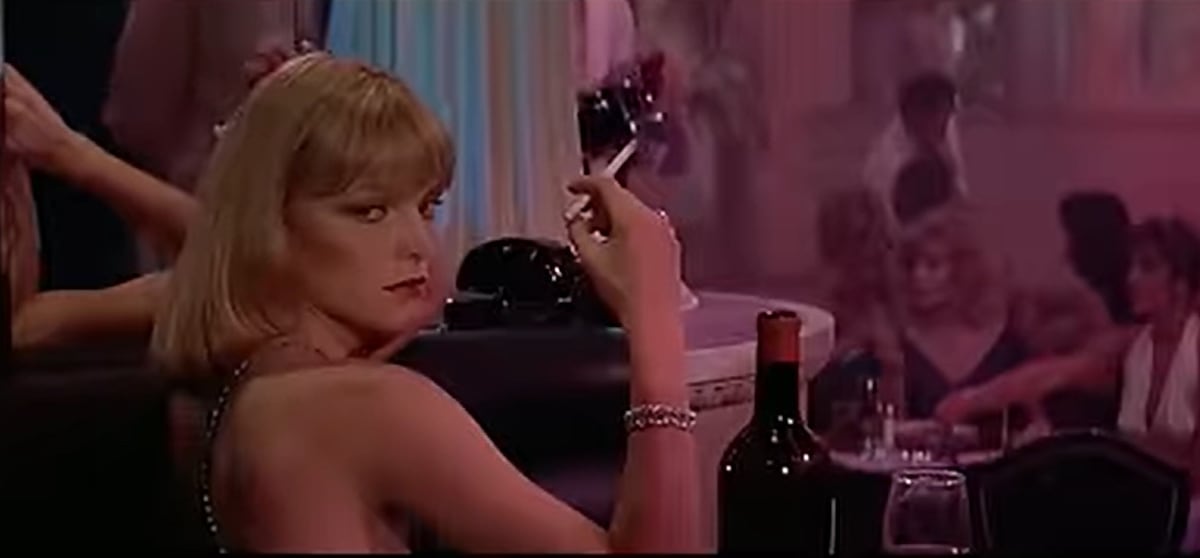 La obsesión por el poder: Criminales sin ley, políticos sin moralidad en una danza mortal de ambición y violencia.